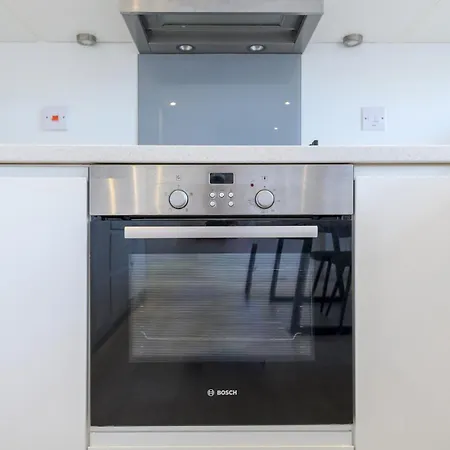 Pass The Keys Old School House - Luxury Family Xmas - Pool Table Leeds (West Yorkshire)