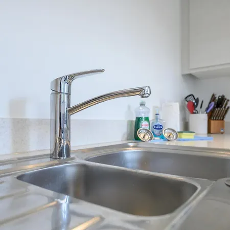 Pass The Keys Old School House - Luxury Family Xmas - Pool Table Apartment