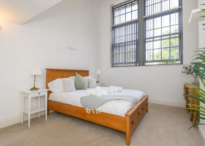 Pass The Keys Old School House - Luxury Family Xmas - Pool Table 公寓