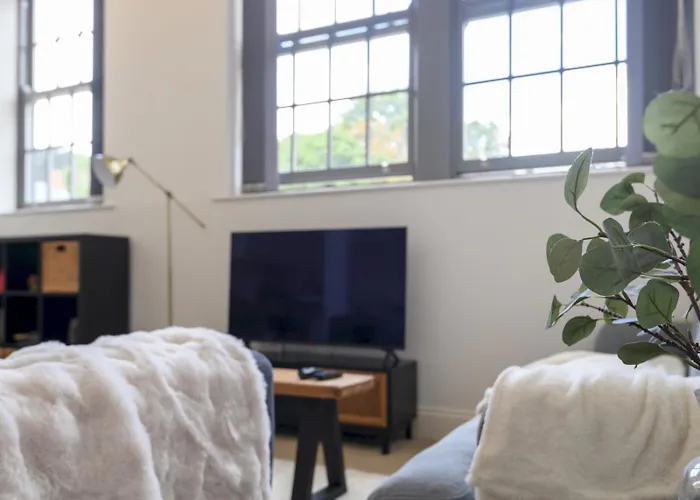 Pass The Keys Old School House - Luxury Family Xmas - Pool Table Апартаменти *